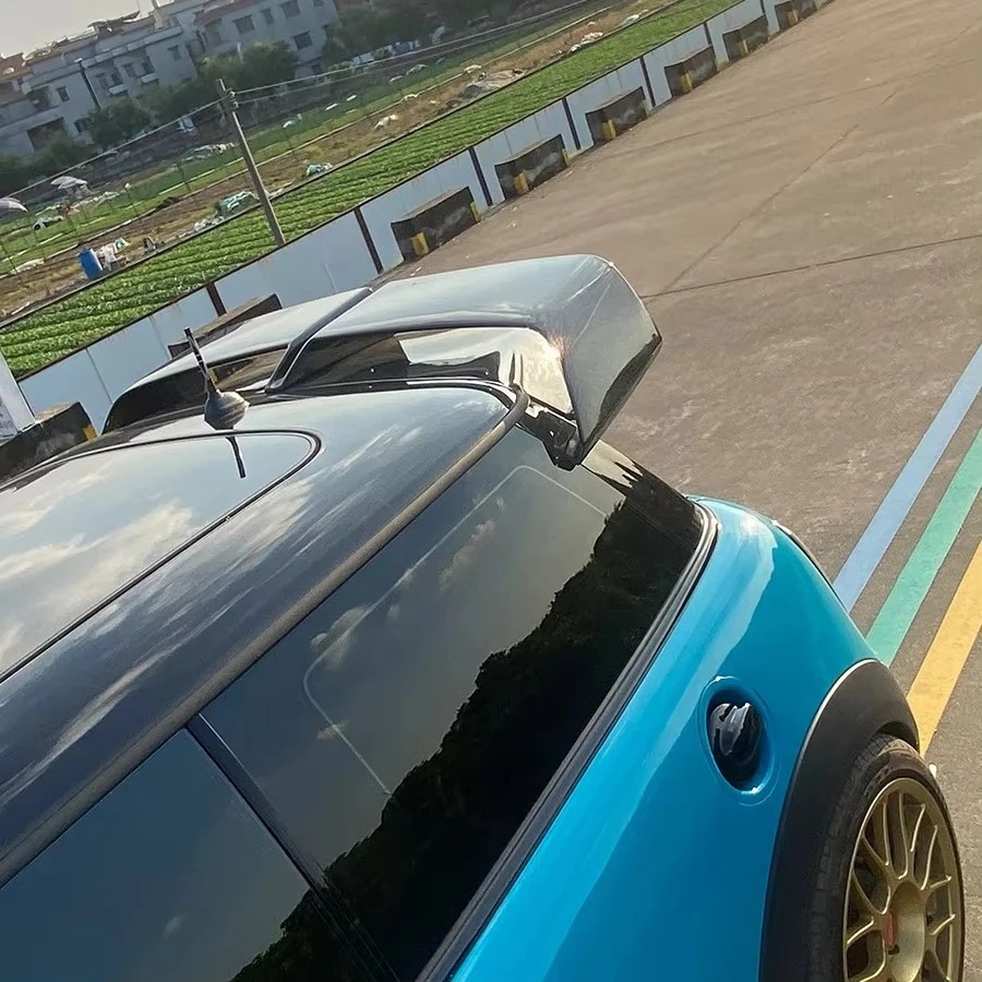 GP3 Style Wet Carbon Fiber Polished Finish Rear Spoiler for MINI  S JCW R56 2007-2012 Double Deck Roof Wing